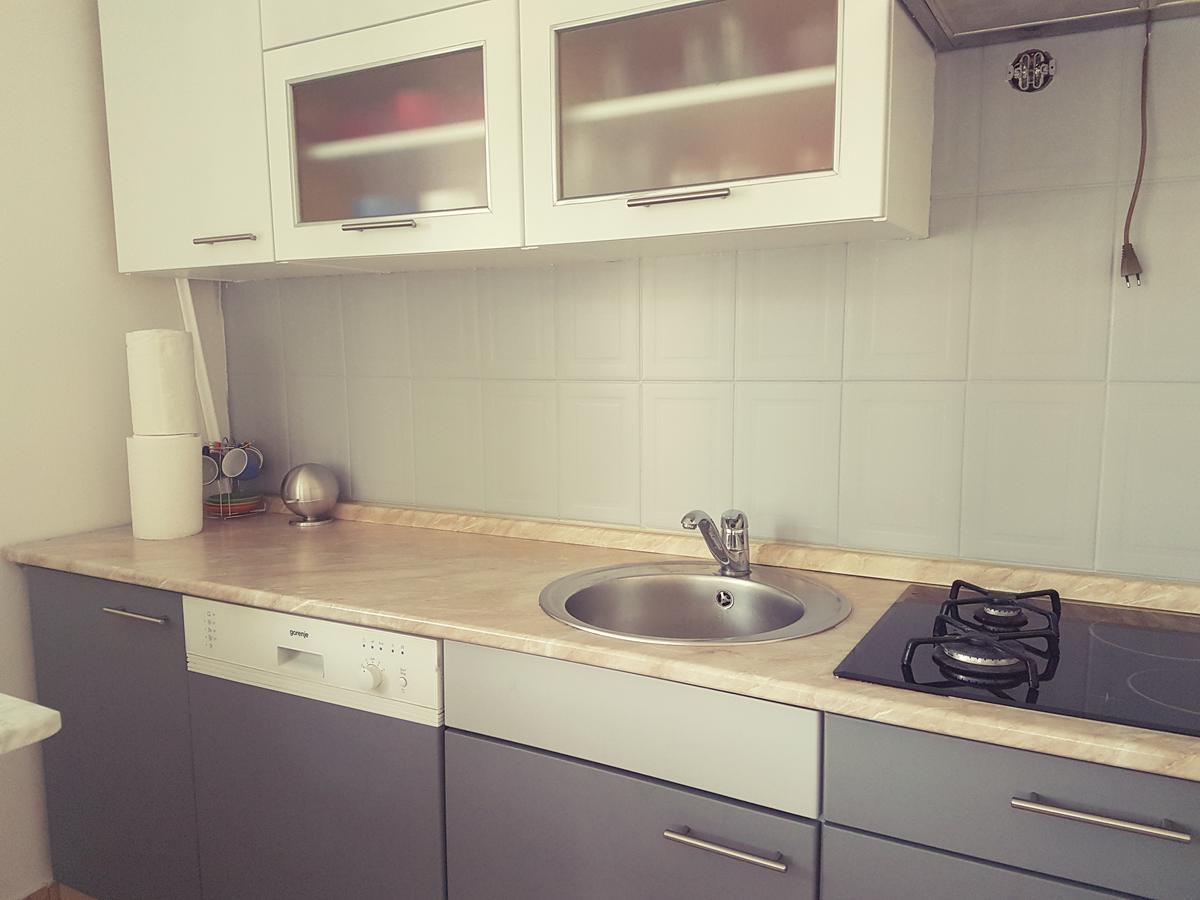 Cosy And Chic... Parking Included Apartamento Sarajevo Exterior foto